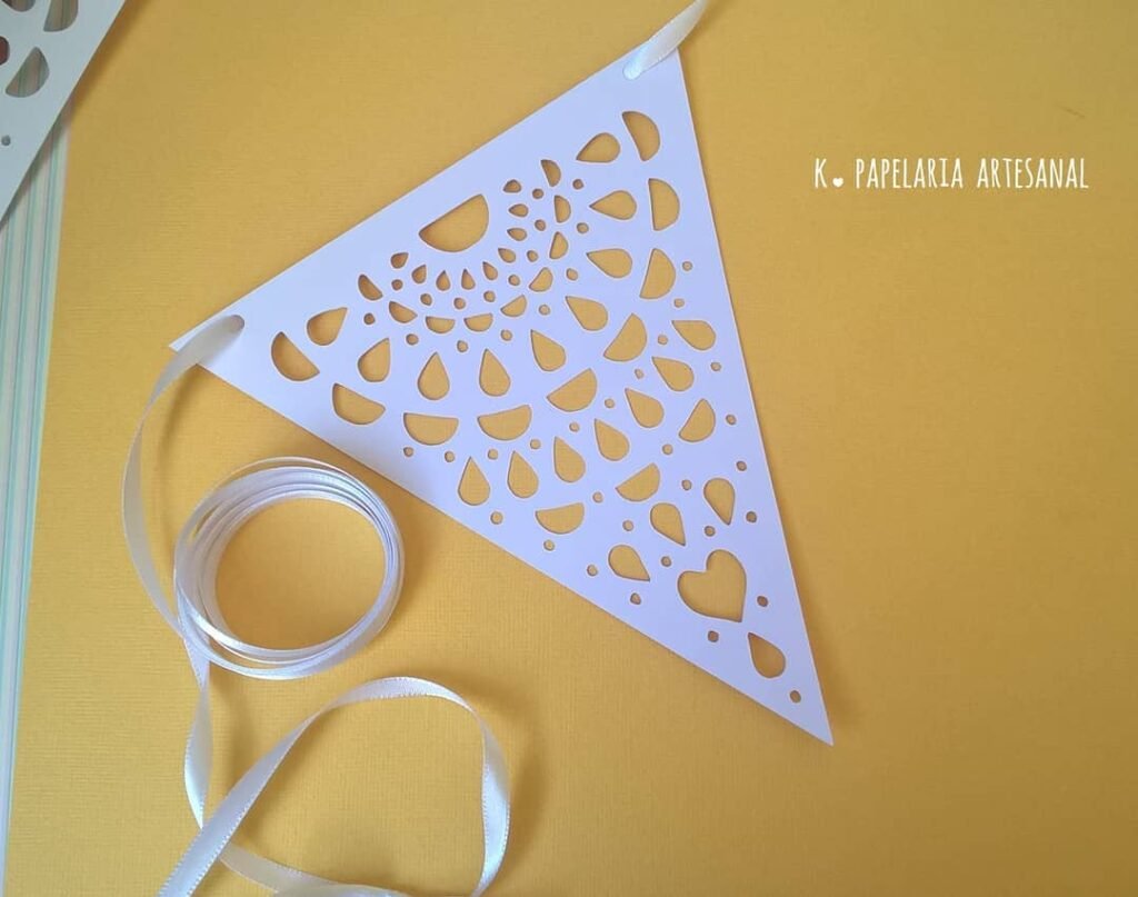 bandeirinhas para festa junina de renda